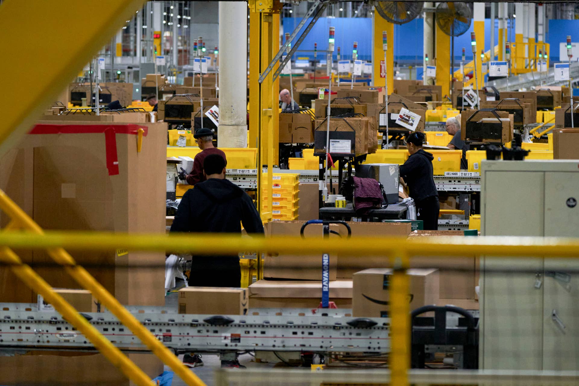 Amazon has some good news for its employees on minimum wage