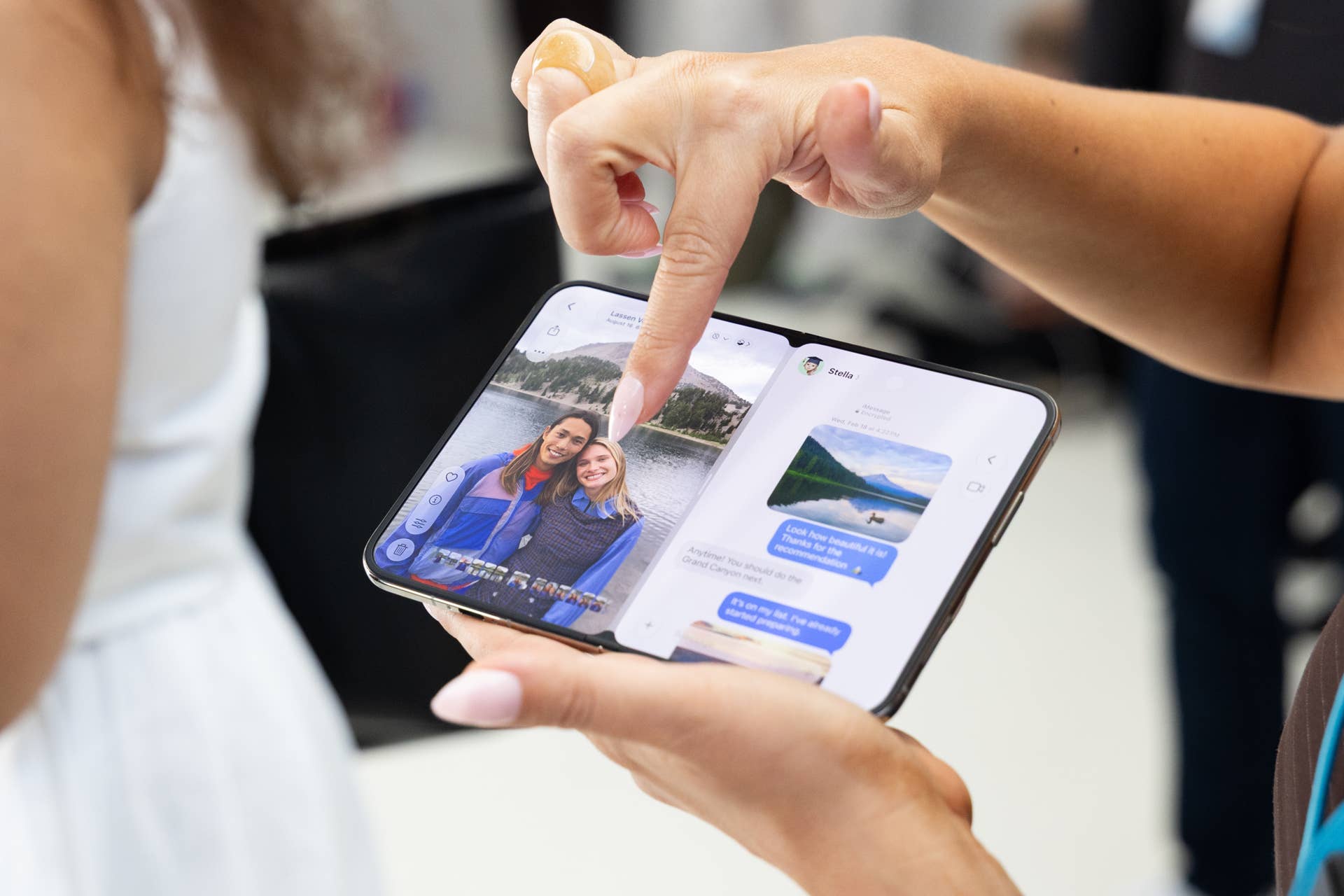 아이폰 듀오 스펙 총정리｜7.6인치 폴더블&middot;A20 Pro&middot;배터리&middot;카메라&middot;색상&middot;장단점