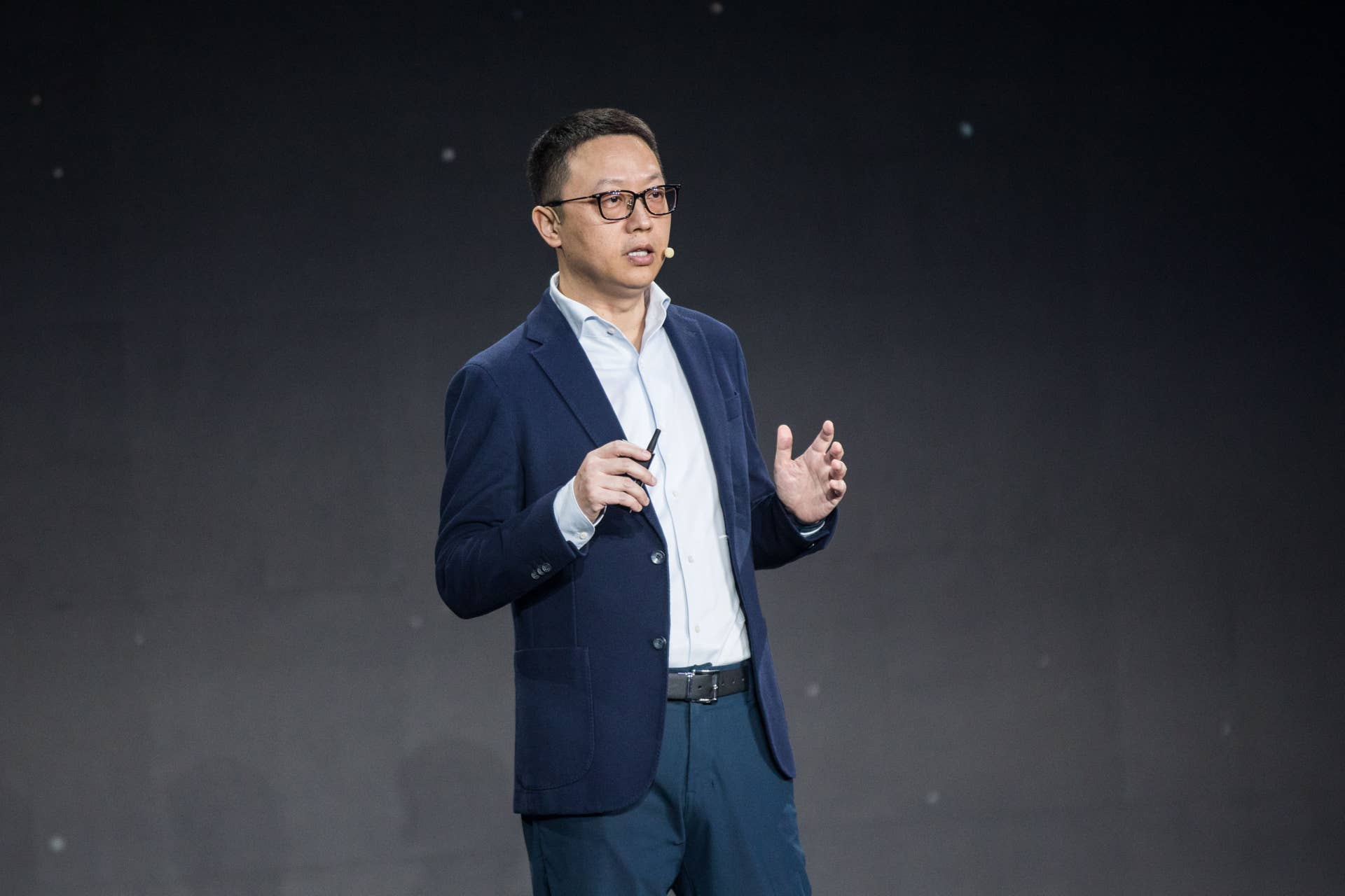 Alibaba-CEO Eddie Wu lässt eine gewagte KI-Bombe für Investoren platzen