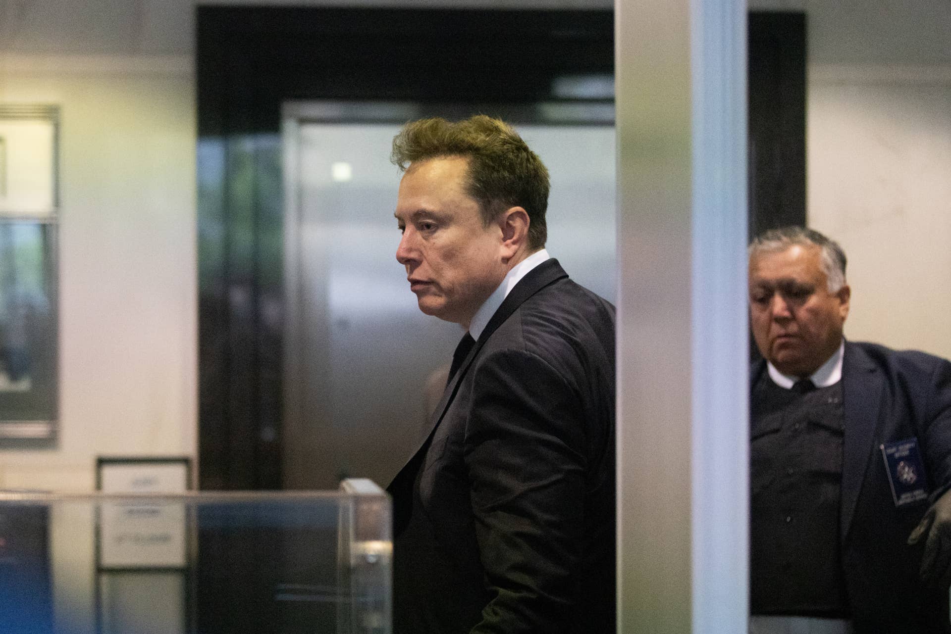 Liquid Warning Iphone David Einhorn warns about SpaceX’s $1.77 trillion valuation - TheStreet