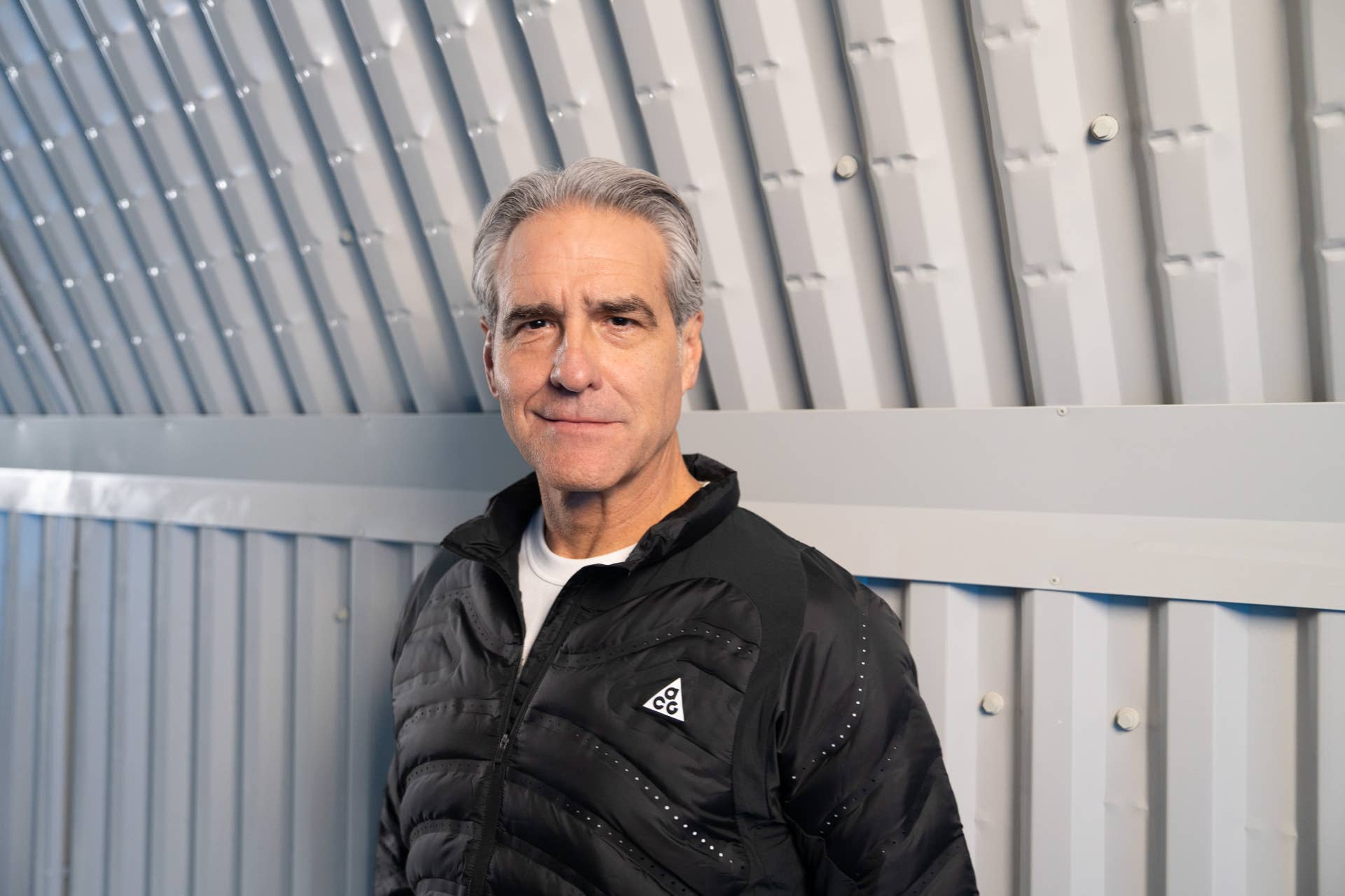 Nikes stock collapse raises new questions about its Dow position