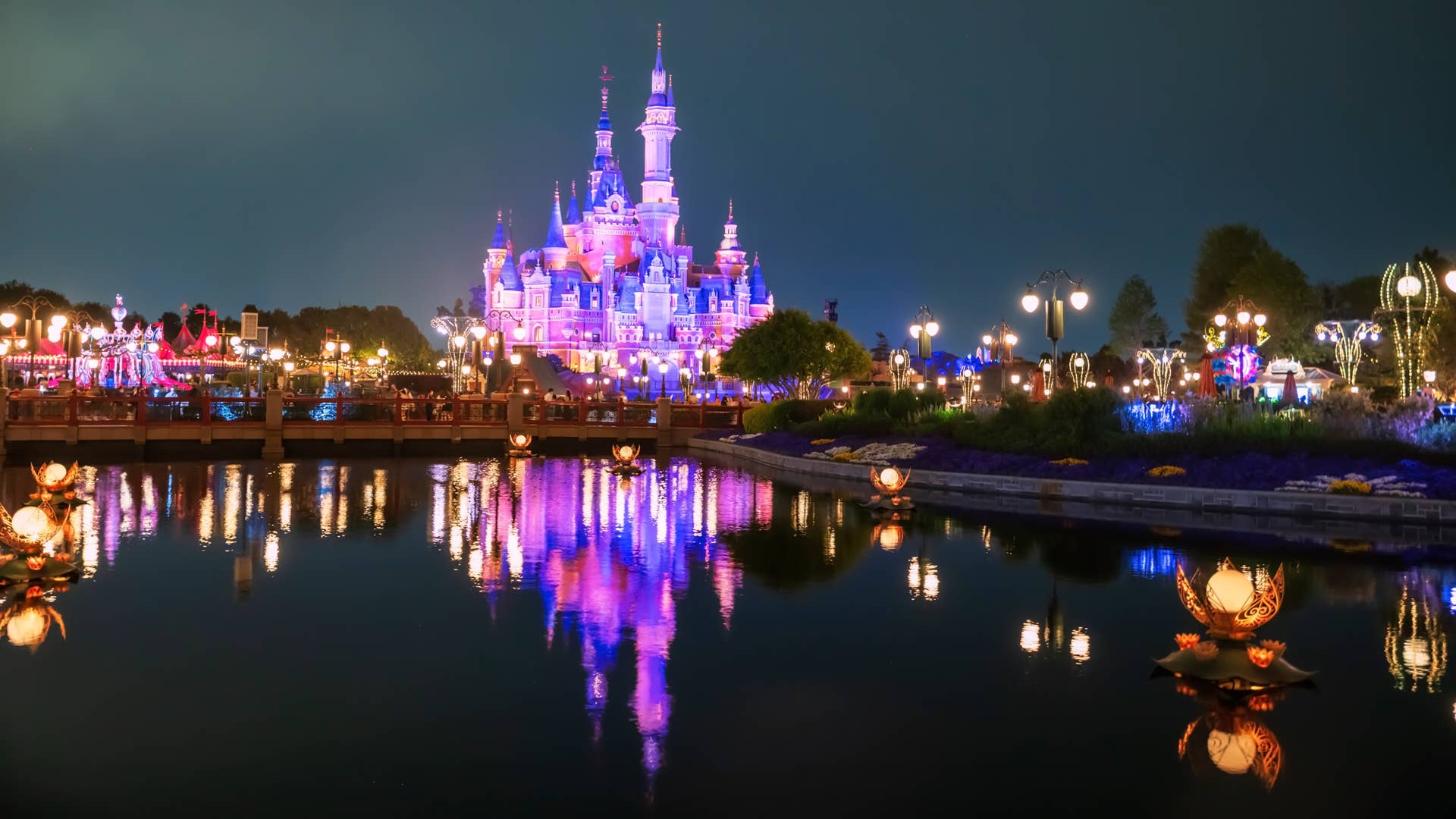 Bank of America backs Disney stock as your streaming bill climbs ...