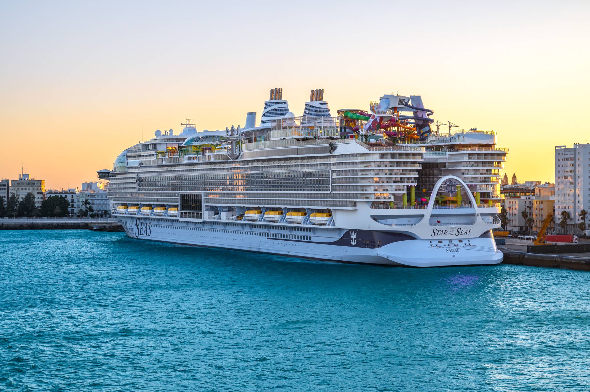 Royal Caribbean acquires stake in major resort operator | RCL - TheStreet