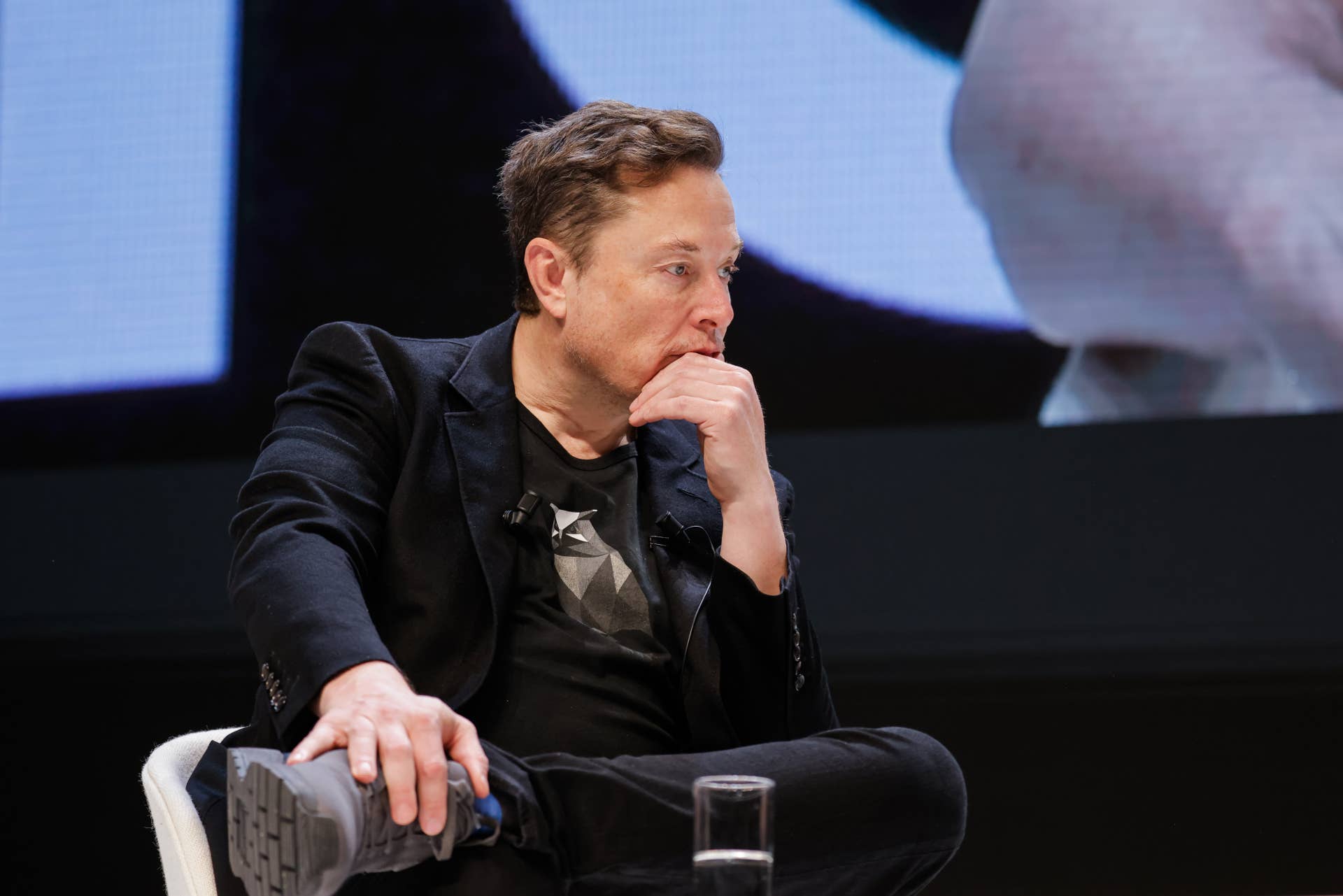 SpaceX shares soar on possible tie-up with Tesla