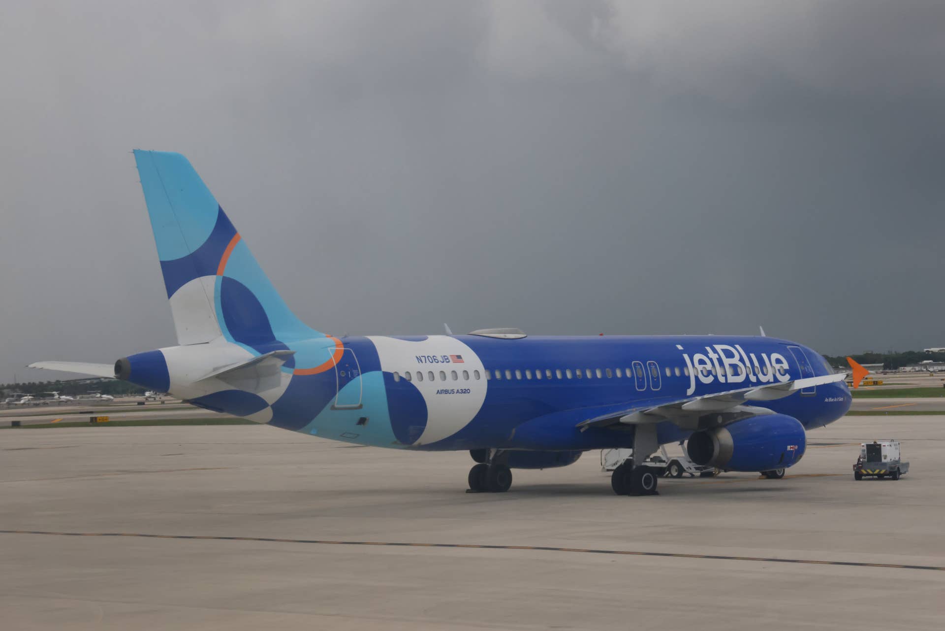 JetBlue CEO says creditors are wrong about restructuring