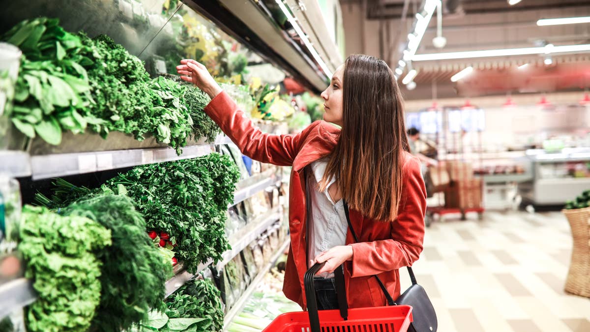 Sprouts plans nationwide grocery price changes, adds 1,400 products