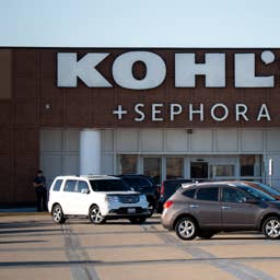 Kohl's adds a new way to shop, just in time for the holidays