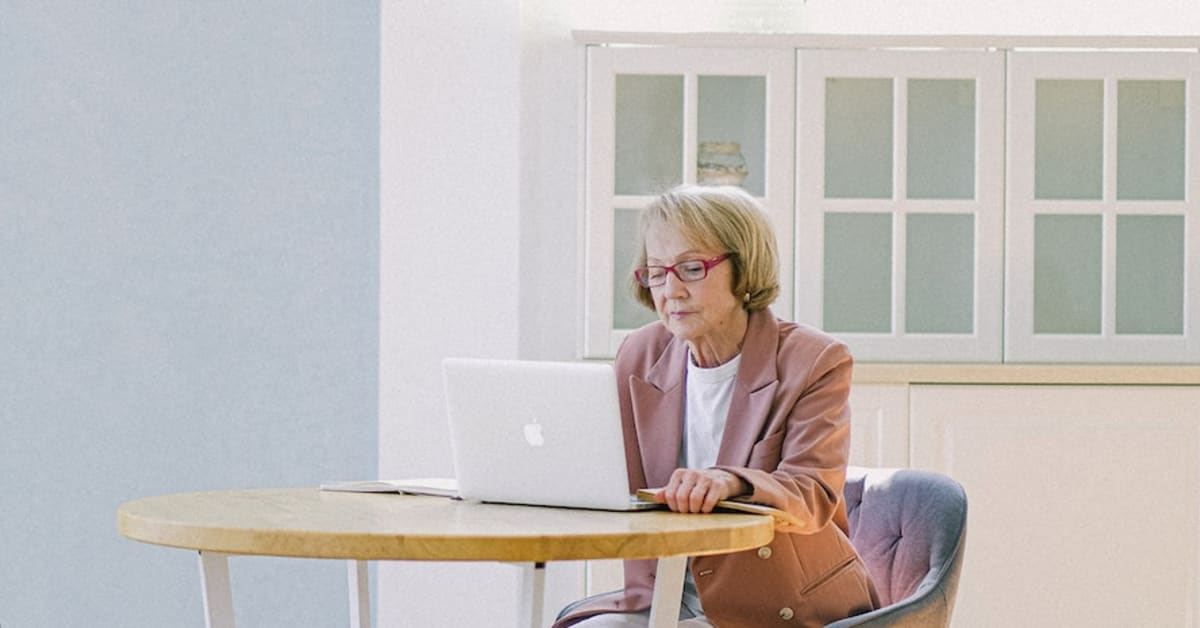 Common Retirement Questions What Is A Good Retirement Income Strategy common-retirement-questions-what-is-a-good-retirement-income-strategy
