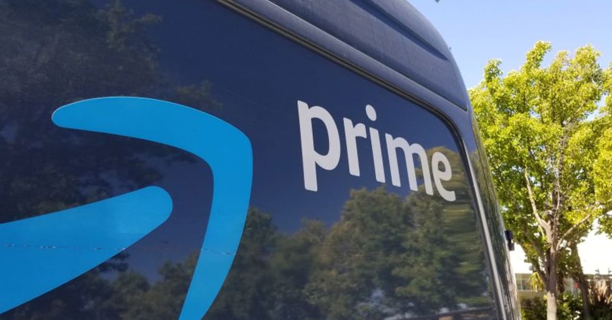 Amazon is selling a 360 wicker patio set for 190 TheStreet