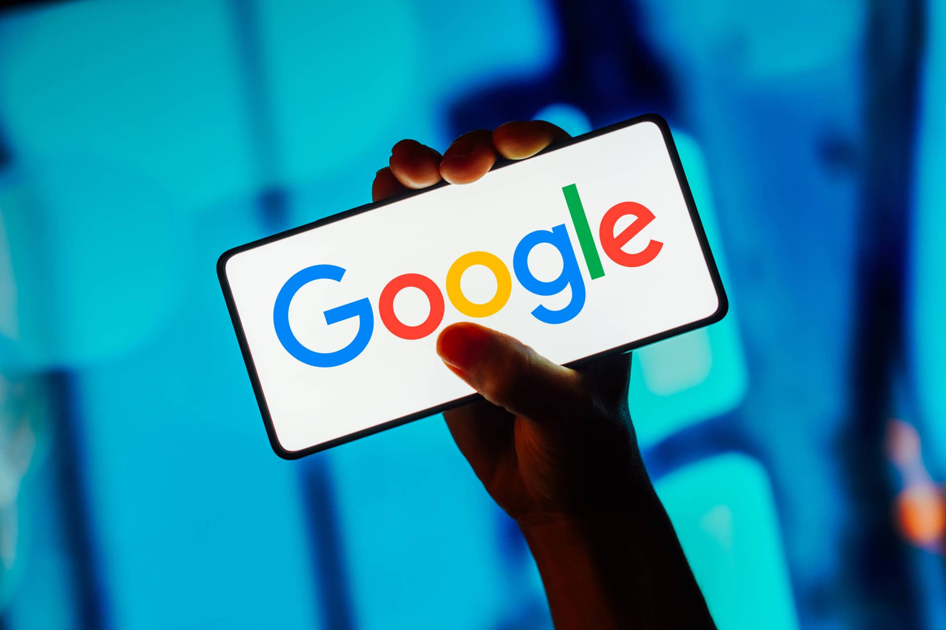 Alphabet (Google) shares news on bold $85 billion investment