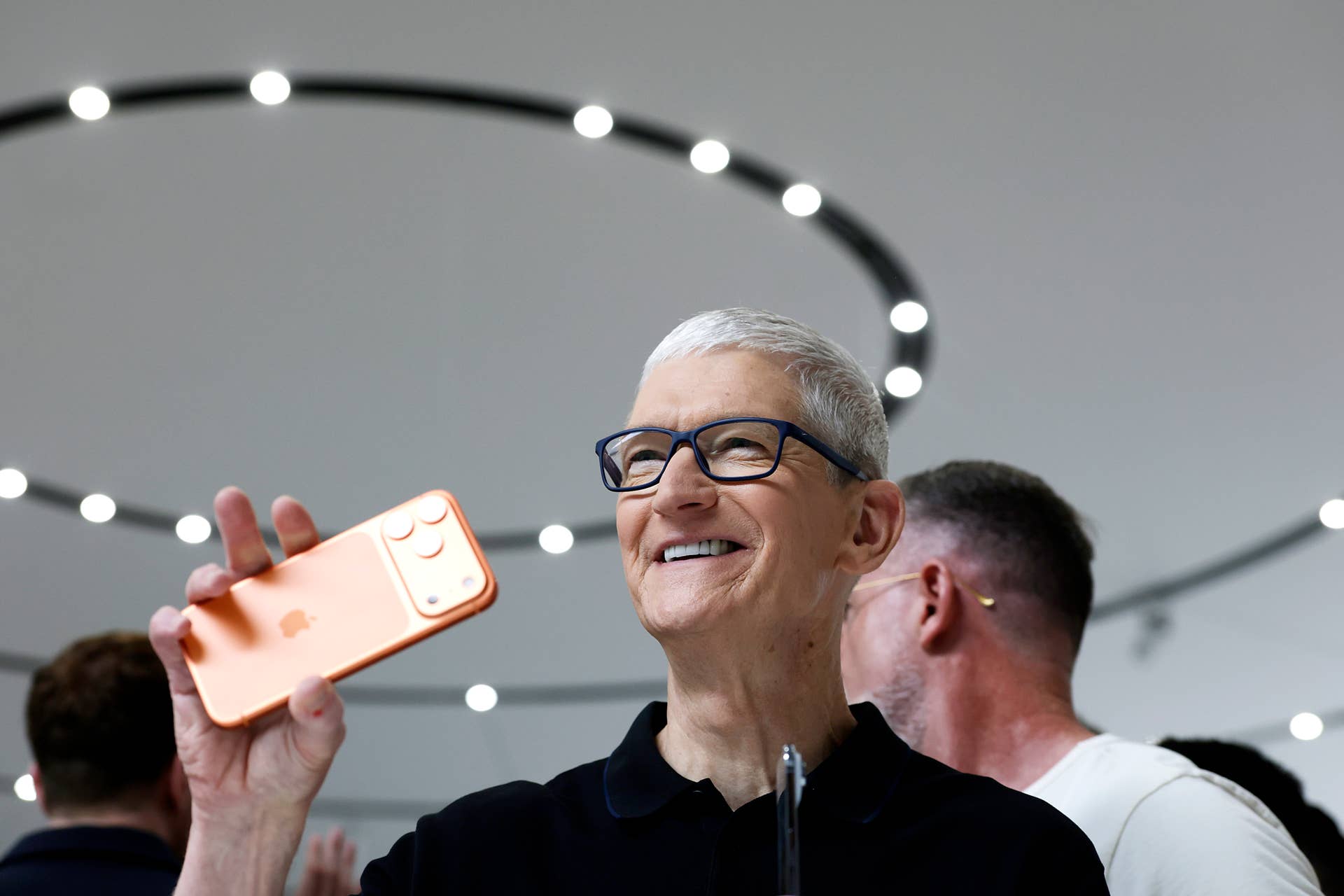 Apple quietly rewrites the iPhone 17 playbook