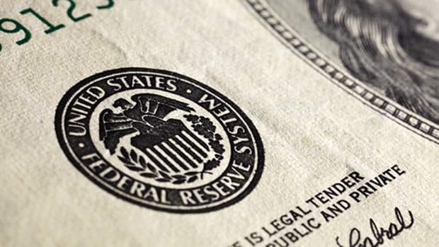 What Happens When the U.S. Dollar Declines?