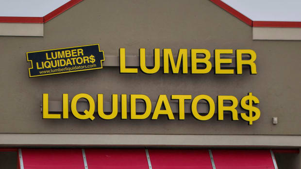 Lumber Liquidators Swings to Loss After Legal Settlements