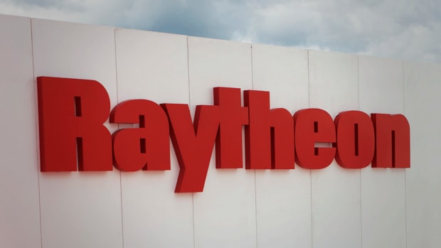 Raytheon Falls on Disappointing Third-Quarter Guidance and Cash Flow Outlook