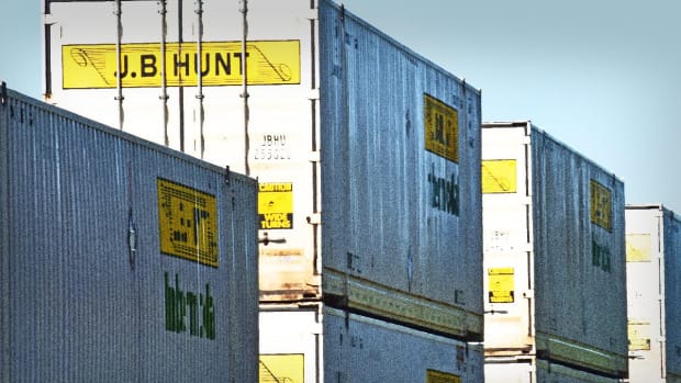 J.B. Hunt Profit Rises but Misses Analysts' Estimates