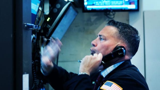 Dow Gains as Investors Prepare for First Rate Cut in 10 Years