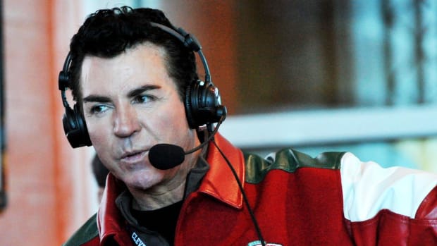 Papa John's Schnatter Sues the Company He Founded for Right to Inspect Books