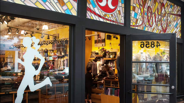 Lululemon Athletica, Wayfair: 'Mad Money' Lightning Round