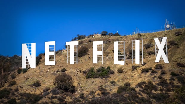 7 Top Takeaways from Netflix's Blockbuster Earnings Report