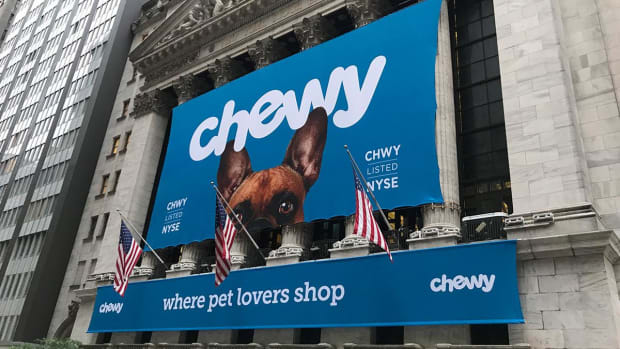 Does Chewy Stock Have 26% Upside to $42?