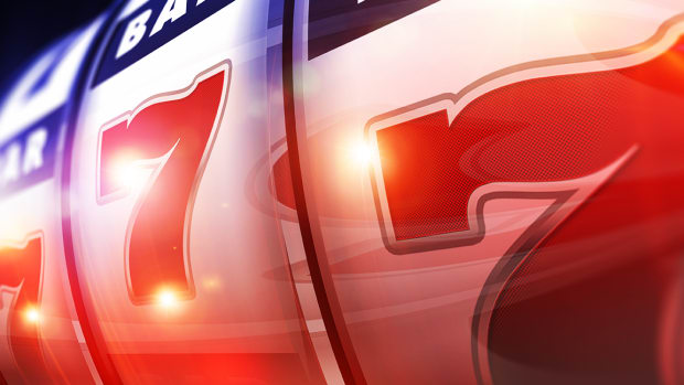 International Game Tech Expected to Earn 21 Cents a Share