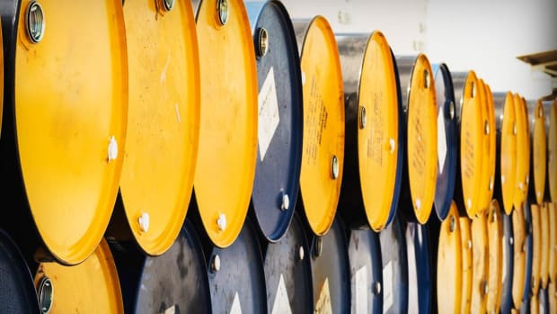 Oil Extends Declines On Demand Concerns, But Gulf Tensions Keep Traders On Edge