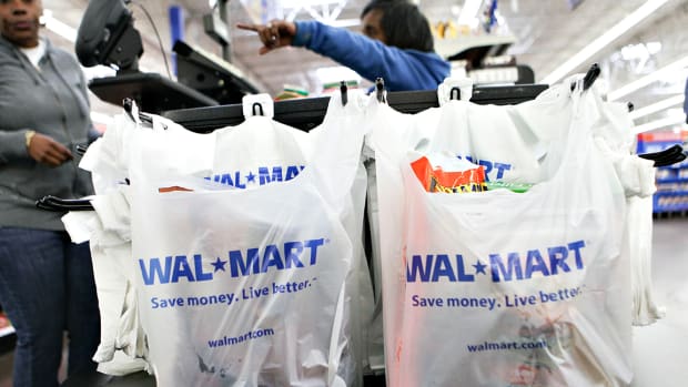 Walmart Snags Top Spot on Fortune 500 List for Sixth-Straight Year