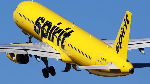 Spirit Airlines Shares Flying Lower After Analyst Downgrade to Neutral