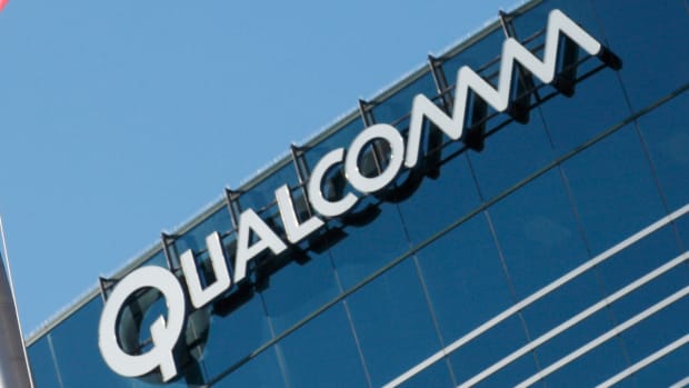 Qualcomm Fights Publicity War With Broadcom on Multiple Fronts