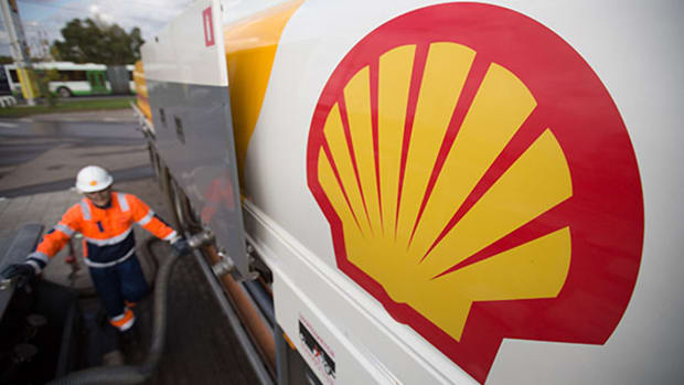 Shell Tops FTSE 100 As Q4 Earnings Top Forecasts Despite Oil Market Volatility