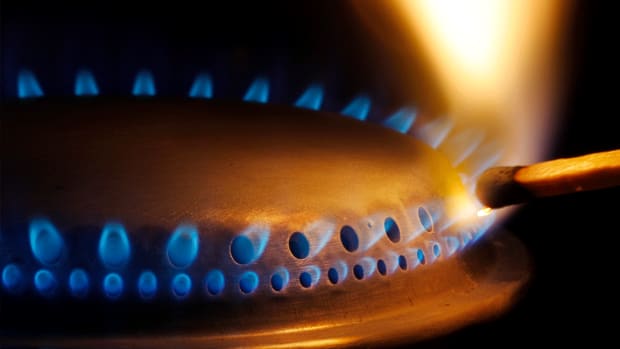 Tuesday's 3 Hottest Takes From Our Premium Analysts