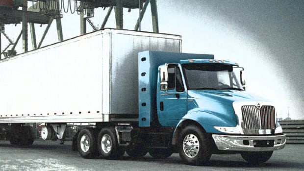 Navistar Revs Forward on Better-Than-Expected Third-Quarter Earnings