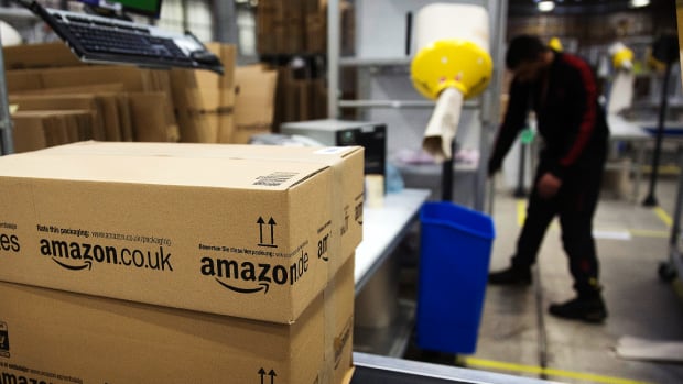 Amazon Cuts Monthly Bonuses, Stock Awards to Fund Minimum Wage Boost