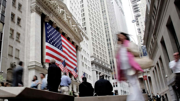 Dow Trims Earlier Losses, Finishes Slightly Higher After Volatile Session