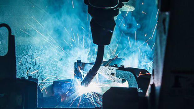 Germany Calls for EU Action on Trump Tariffs as Industrial Sector Weakens