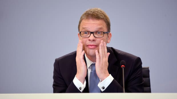 JPMorgan, Goldman Sachs Poised to Gobble Up Deutsche Bank's Leftover Businesses