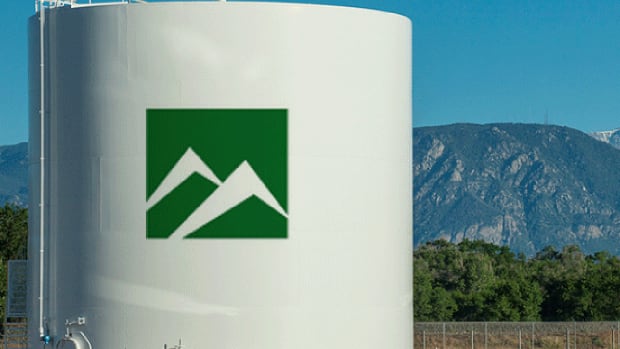 Magellan Midstream Stock Sinks as Credit Suisse Initiates at Underperform