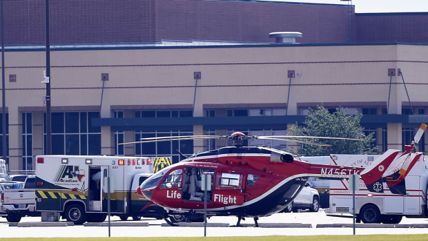 9 Students, 1 Teacher Dead at Santa Fe High School