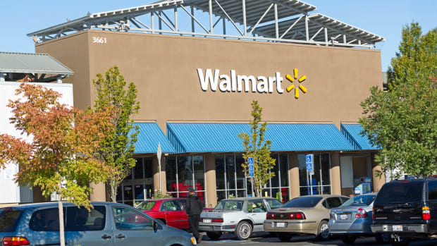Walmart Shares Sank More Than 10% on Tuesday