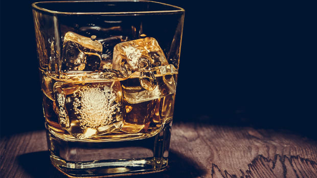 TheStreet Rewind: How to Make 'New Fashioned Wall Streeter'; Twist on a Classic