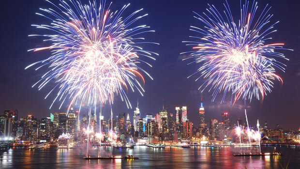 6 July 4th Fireworks Destinations You Can Afford