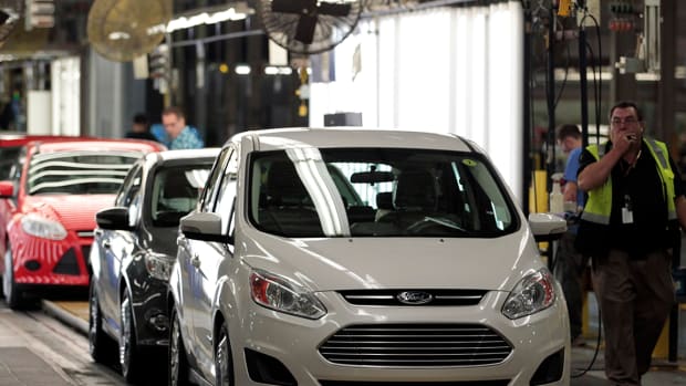 Ford CEO Jim Hackett Driving Future of Mobility in Detroit - Ford Jr. Cheers