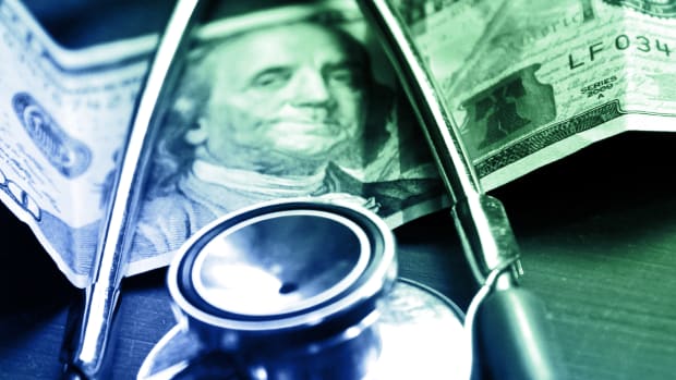 Aflac Climbs on News of $2.6 Billion Japan Post Investment