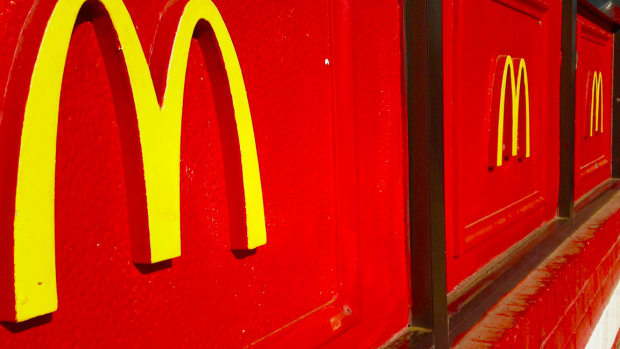 Investors Eat Up McDonald's After It Easily Tops Sales and Earnings Expectations