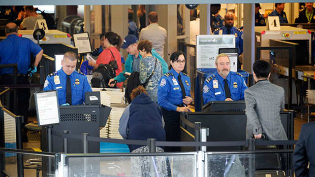 TSA Refutes ACLU Allegation That It Illegally Searches Electronic Devices