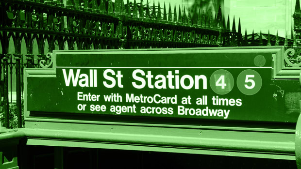 3 Must Reads on the Market From TheStreet's Top Columnists