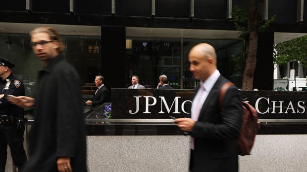 What Is Investment Banking and What Should You Know?