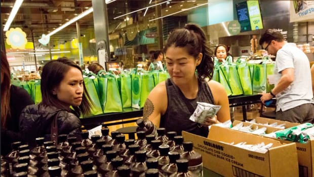 Amazon Set to Expand Whole Foods Across the U.S. - Report