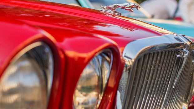 Jaguar Land Rover Sets Sales Record as Push Toward Electric Future Intensifies