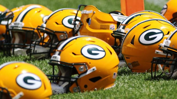 Green Bay Packers Show Profitability of NFL Model Even as Cracks Form
